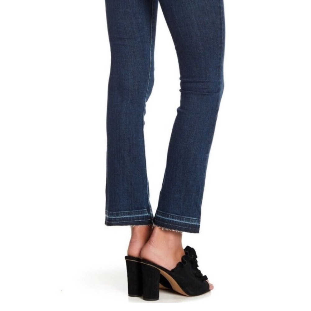 Veronica Beard Carolyn Baby Boot Jeans - Picture 11 of 11